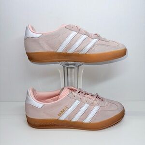 adidas Gazelle Women’s Athletic Shoe - Pink